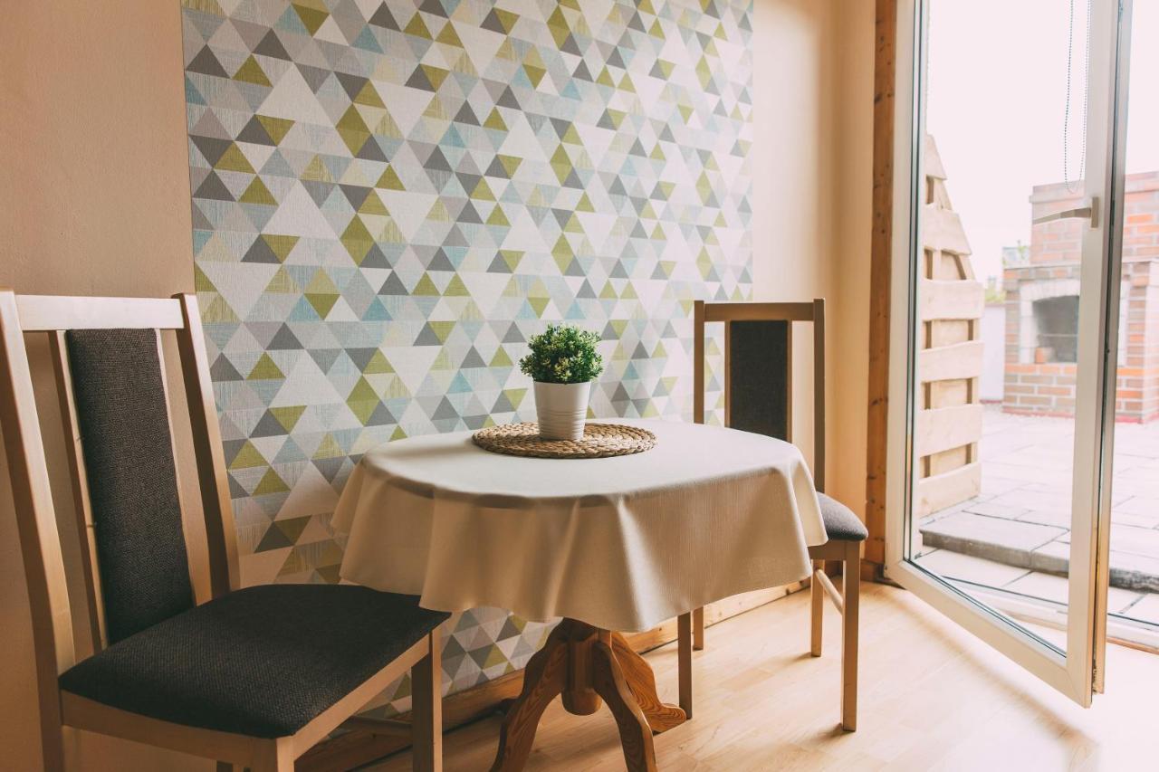 Pokoje Goscinne & Restauracja Pestka Choczewo Extérieur photo