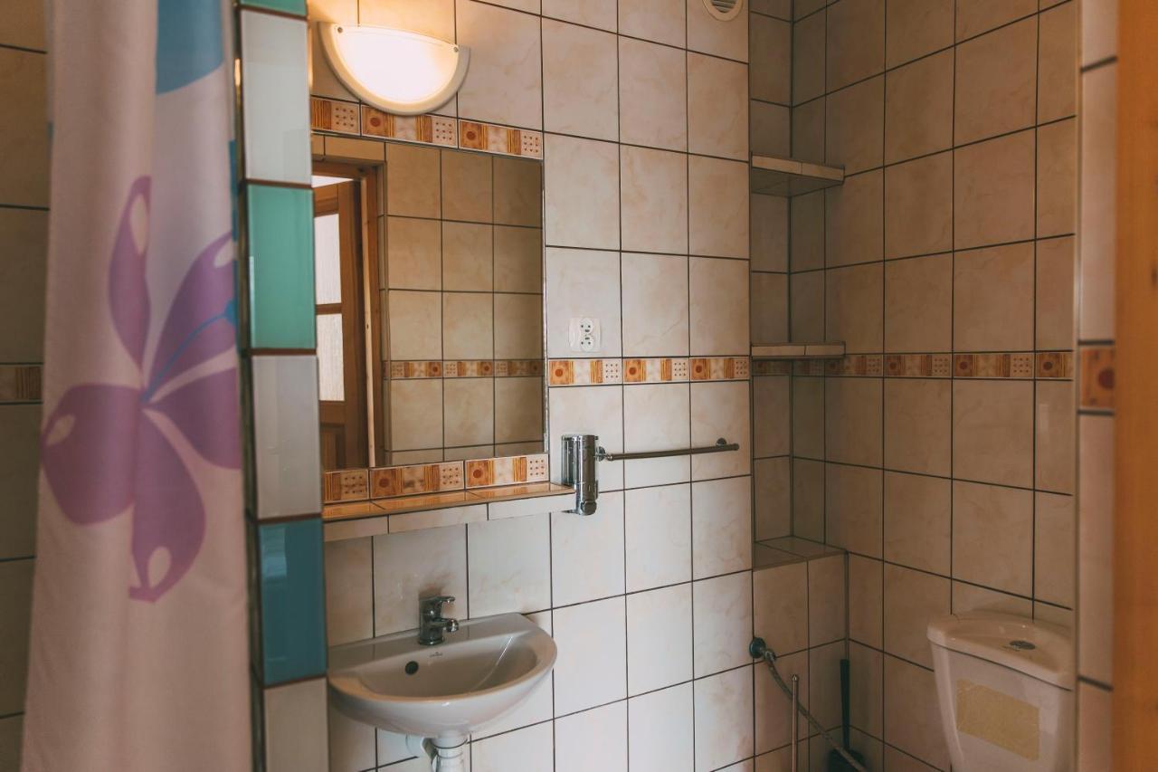 Pokoje Goscinne & Restauracja Pestka Choczewo Extérieur photo