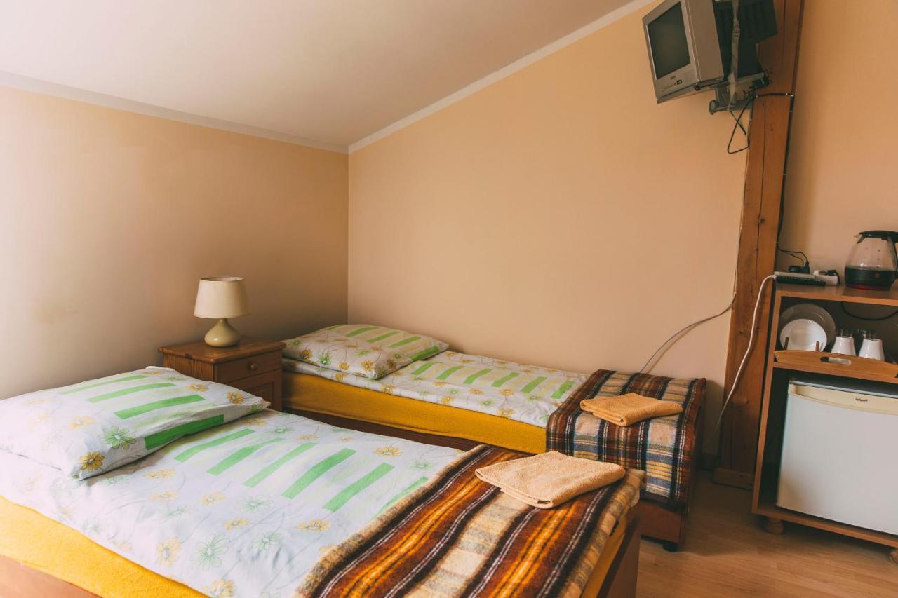 Pokoje Goscinne & Restauracja Pestka Choczewo Extérieur photo