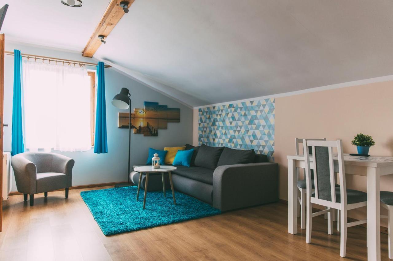 Pokoje Goscinne & Restauracja Pestka Choczewo Extérieur photo